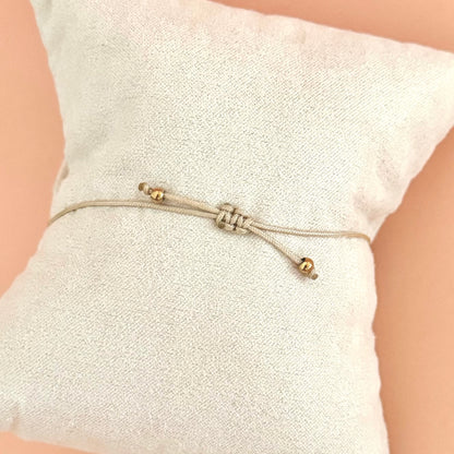 Armband Geburtsstein Makramee Beige